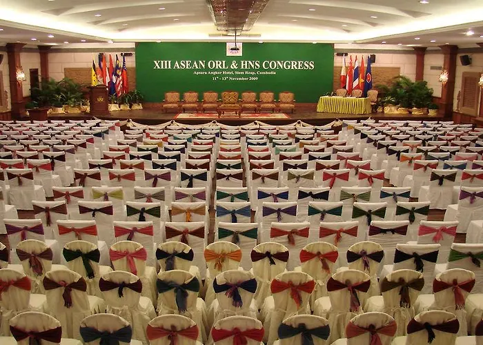Apsara Angkor & Conference 4*