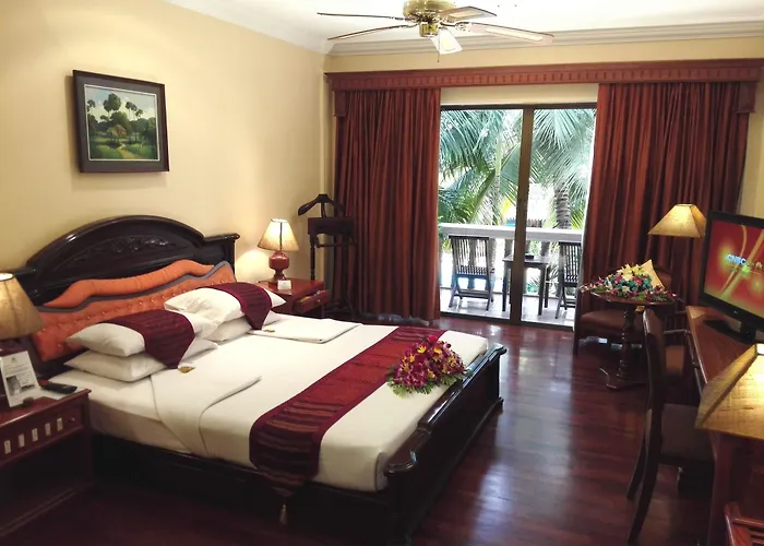 Hotel Apsara Angkor & Conference 4*