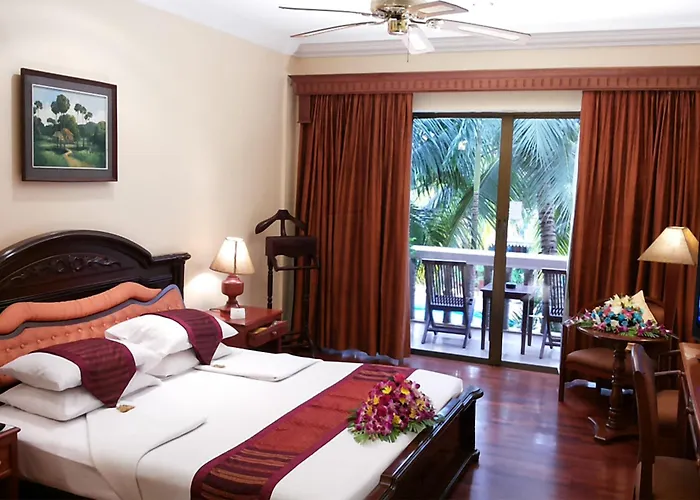 Apsara Angkor & Conference Hotel 4*