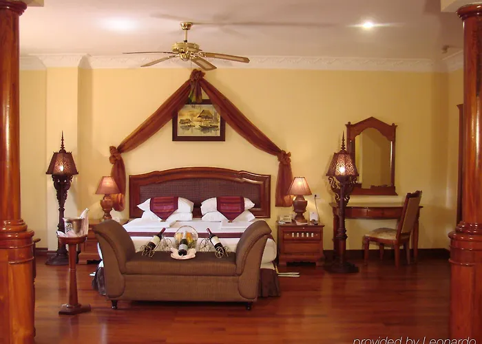 Apsara Angkor & Conference Hotel 4*
