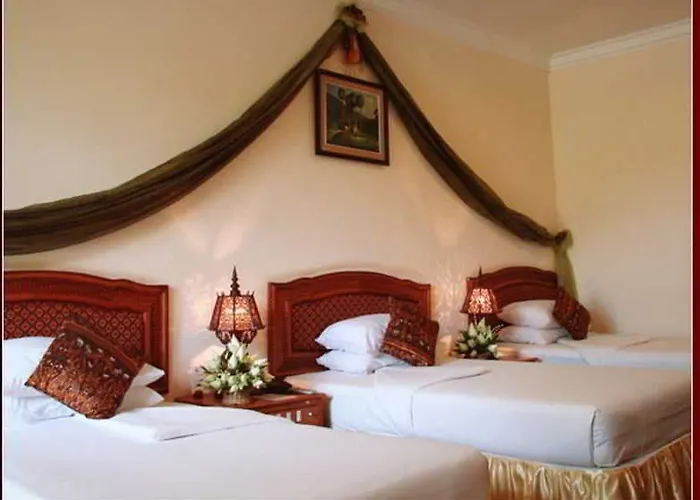 Apsara Angkor & Conference Hotel 4*