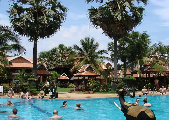 Hotel Apsara Angkor & Conference 4*